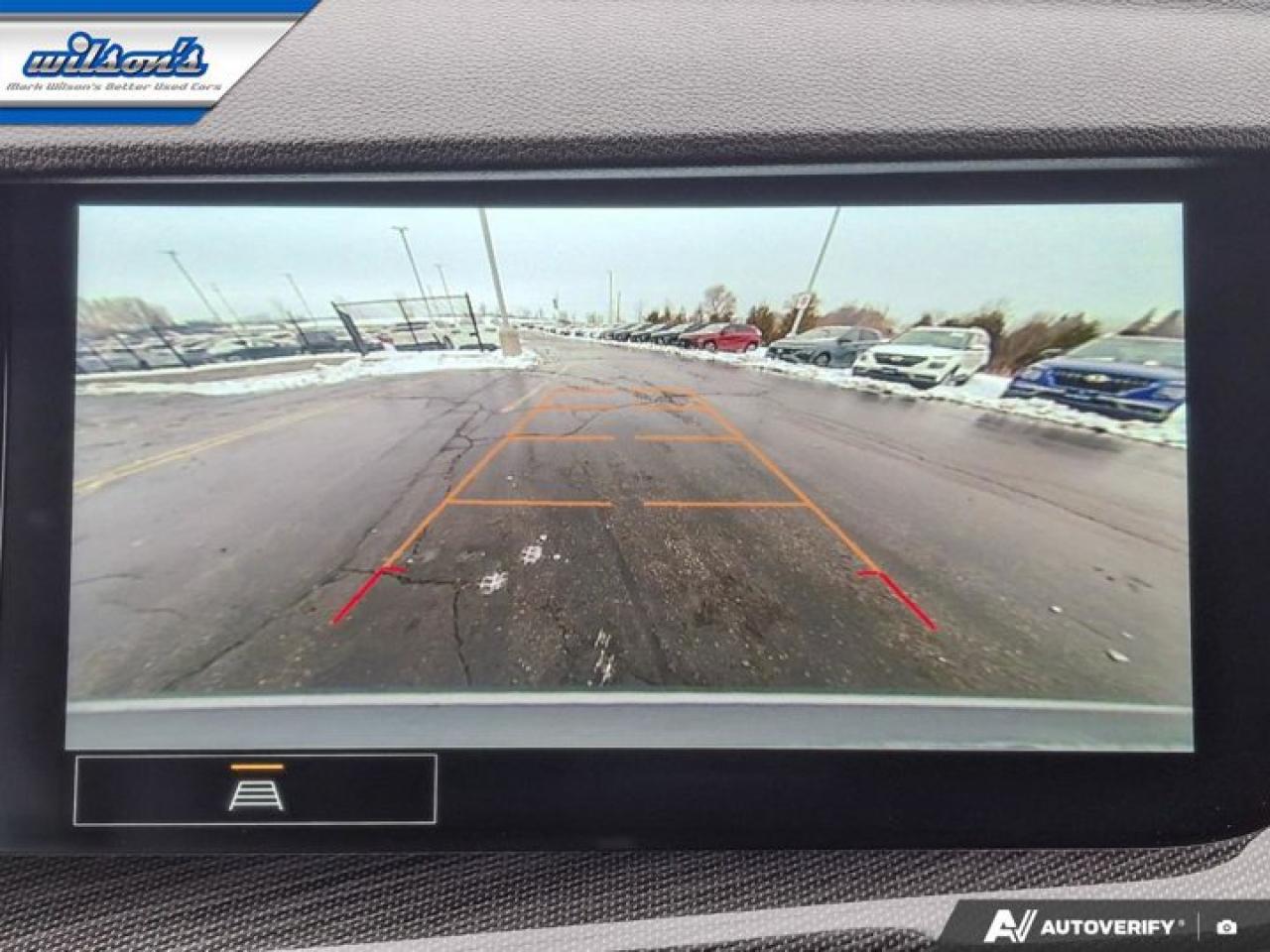 2023 Buick Envision Essence AWD | Leather | Heated Wheel + Seats | CarPlay + Android | Power Seat | Rear Cam & More ! Photo