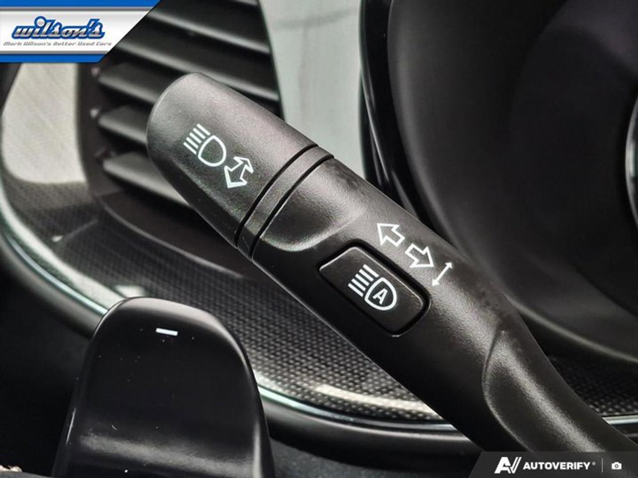 2023 Buick Envision Essence AWD | Leather | Heated Wheel + Seats | CarPlay + Android | Power Seat | Rear Cam & More ! Photo