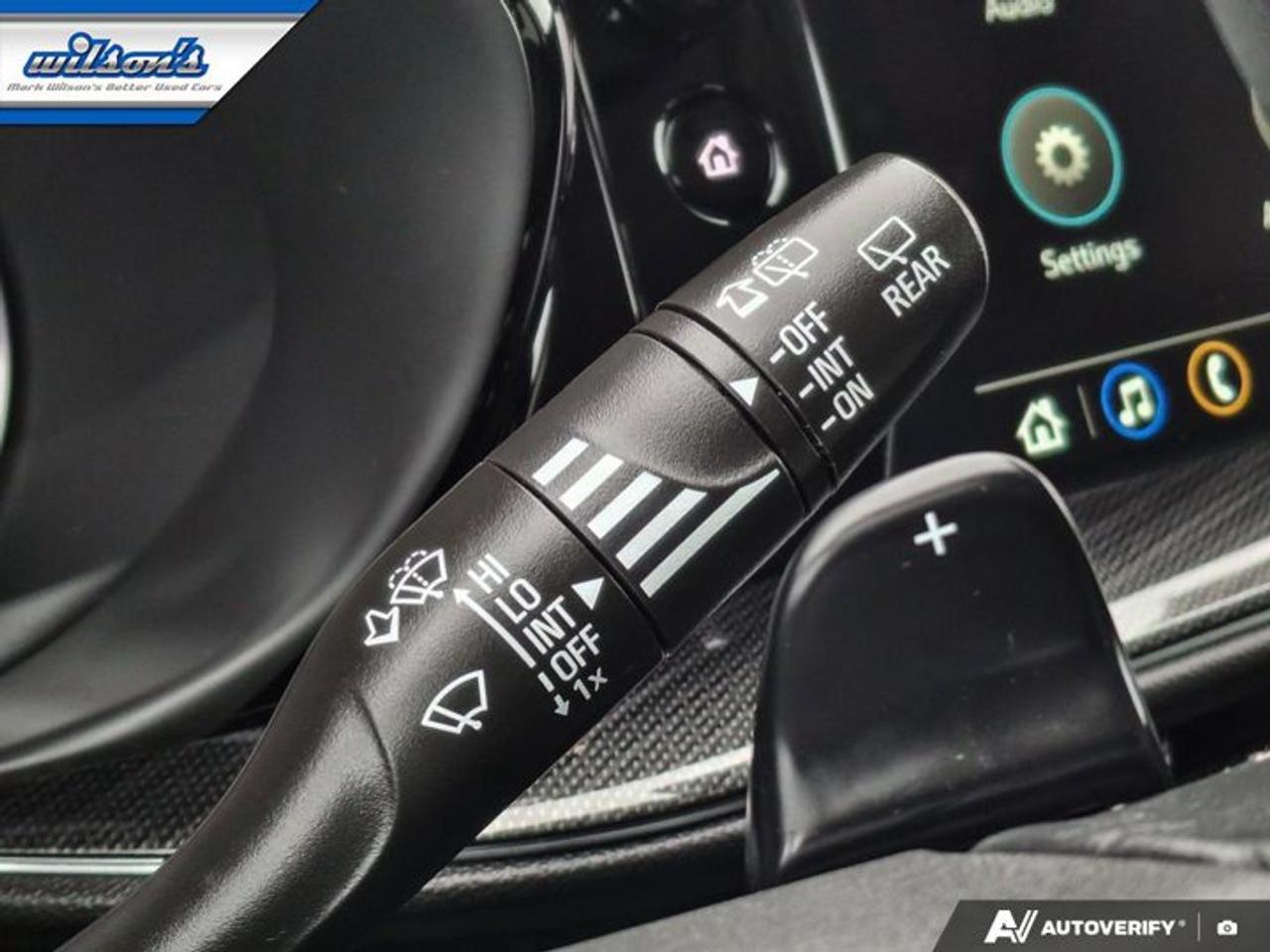 2023 Buick Envision Essence AWD | Leather | Heated Wheel + Seats | CarPlay + Android | Power Seat | Rear Cam & More ! Photo