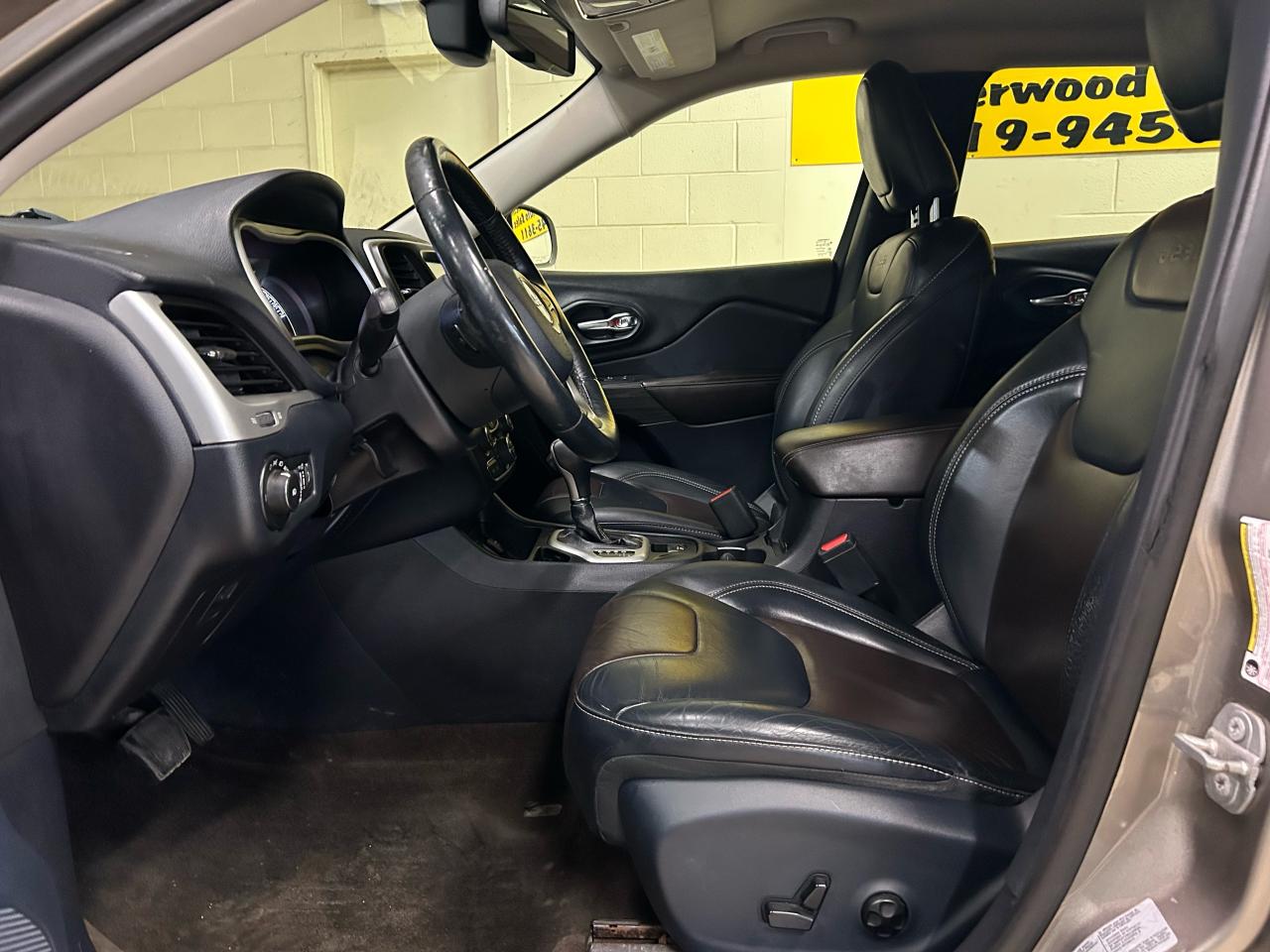 2017 Jeep Cherokee Limited Photo