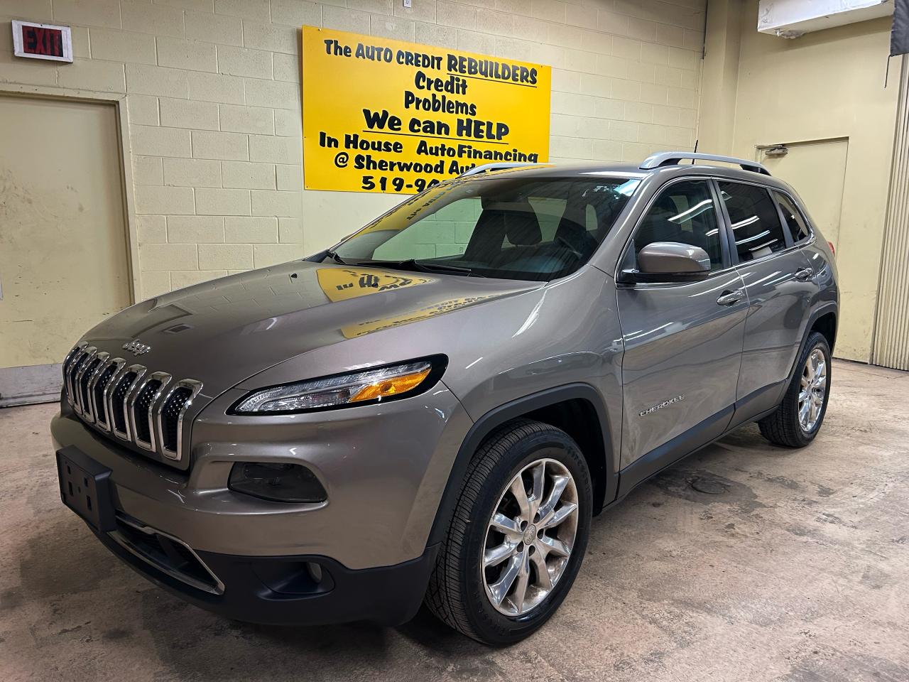 2017 Jeep Cherokee Limited Photo2