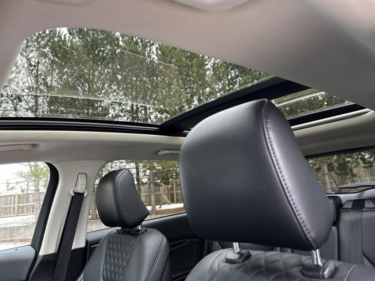 2024 Ford Edge Titanium AWD Photo