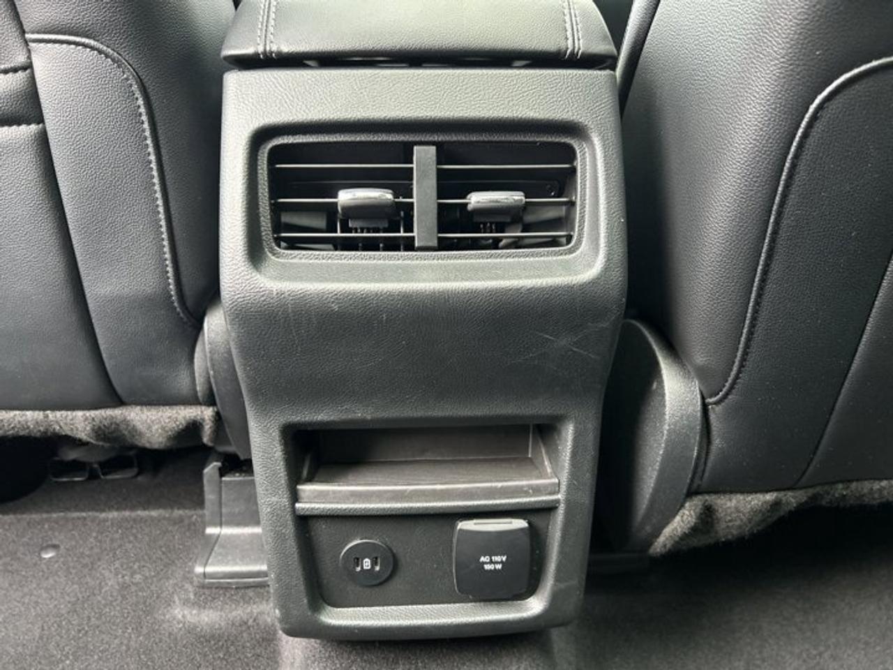 2024 Ford Edge Titanium AWD Photo