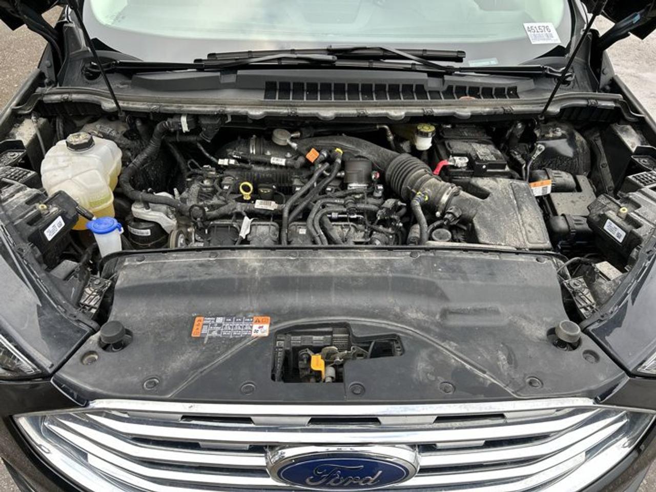 2024 Ford Edge Titanium AWD Photo