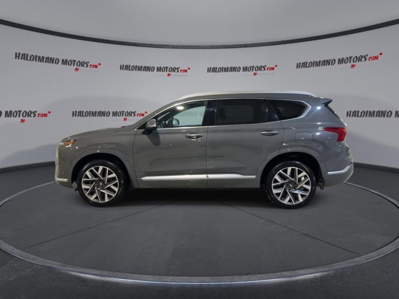 2023 Hyundai Santa Fe Ultimate Calligraphy | Panoramic Roof | 360 Camera | AC Seats Photo4