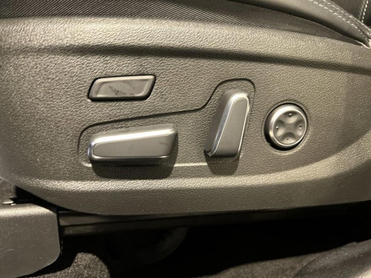 2023 Hyundai Santa Fe Ultimate Calligraphy | Panoramic Roof | 360 Camera | AC Seats Photo