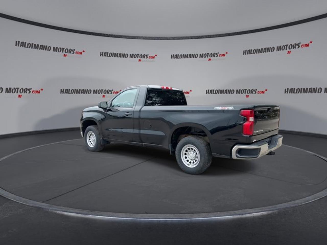 2023 Chevrolet Silverado 1500 WT 4x4 Reg Cab 8ft Box | Trailer Package | Photo