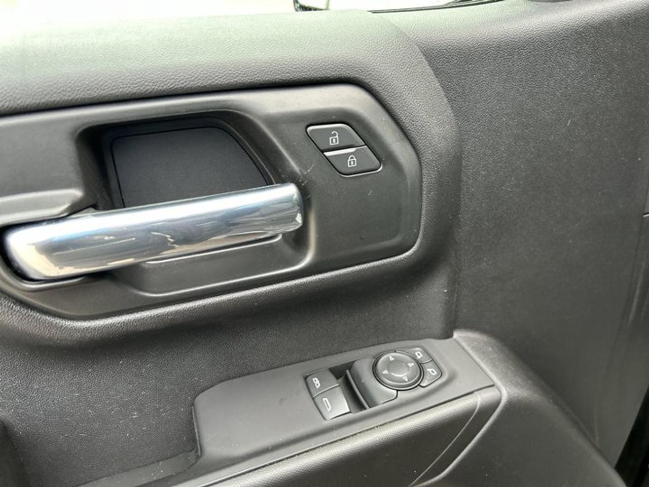 2023 Chevrolet Silverado 1500 WT 4x4 Reg Cab 8ft Box | Trailer Package | Photo