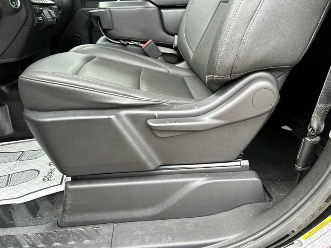 2023 Chevrolet Silverado 1500 WT 4x4 Reg Cab 8ft Box | Trailer Package | Photo