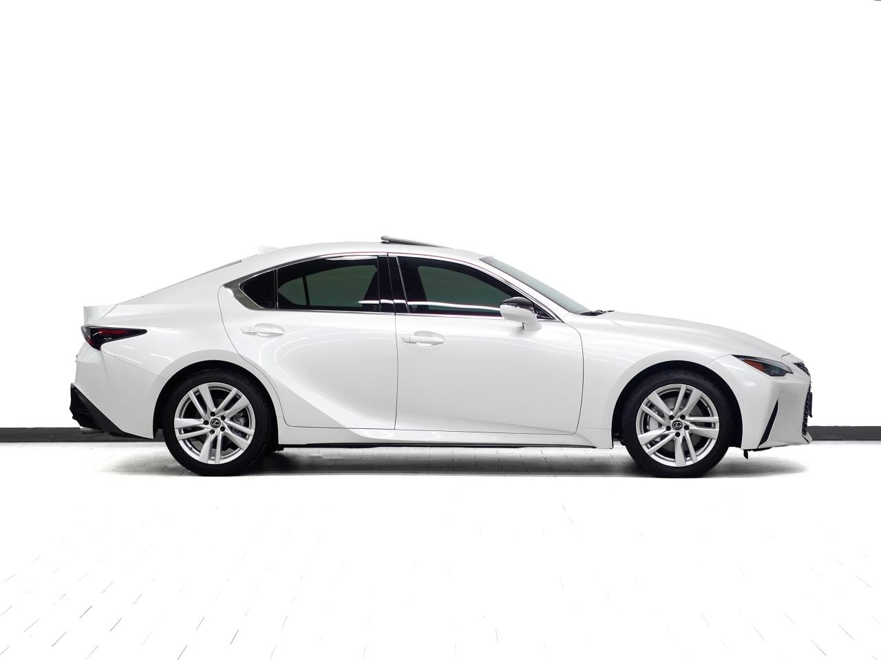 2021 Lexus IS 300 AWD | Leather | Sunroof | BlindSpot | CarPlay