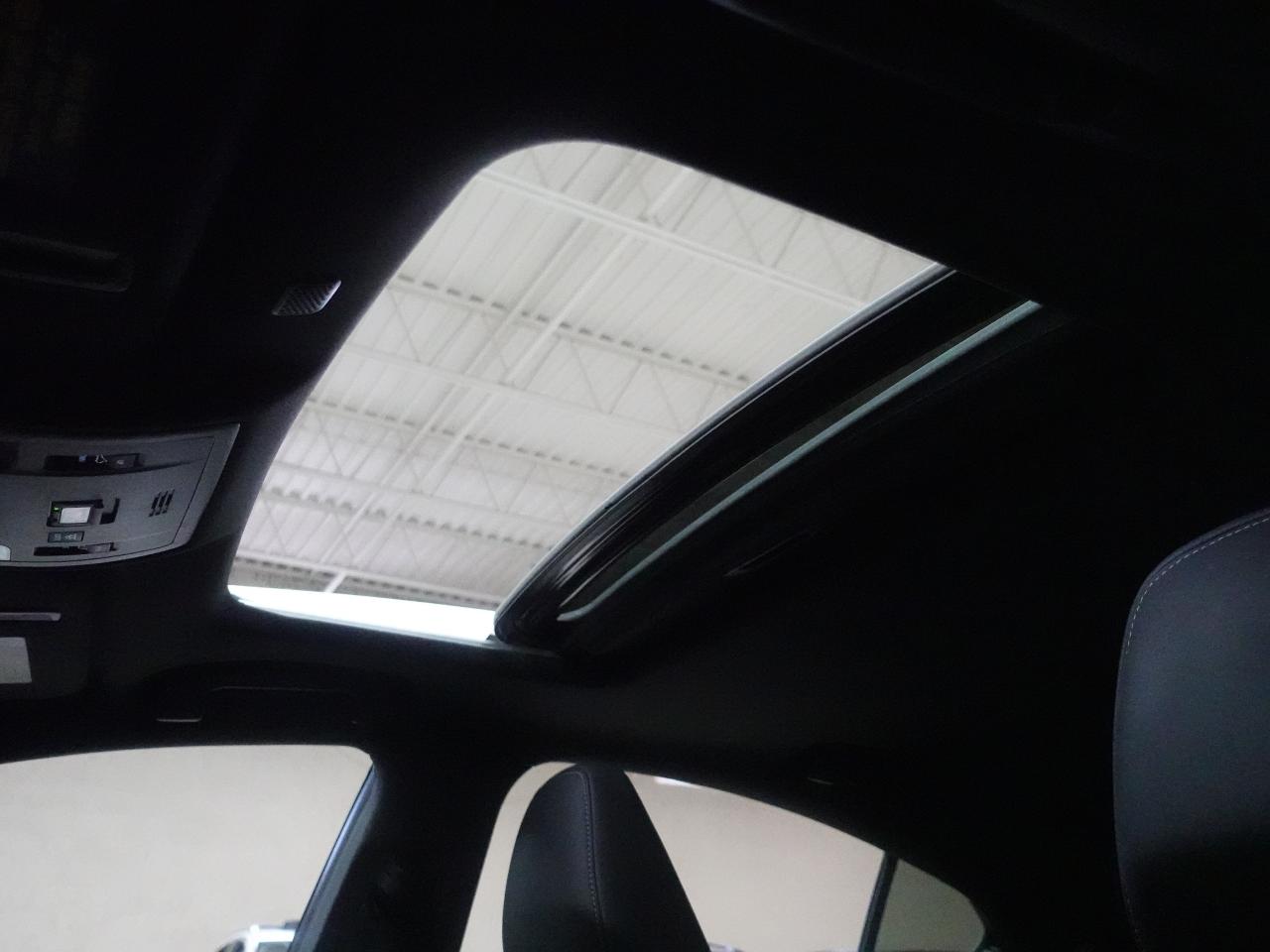 2021 Lexus IS 300 AWD | Leather | Sunroof | BlindSpot | CarPlay