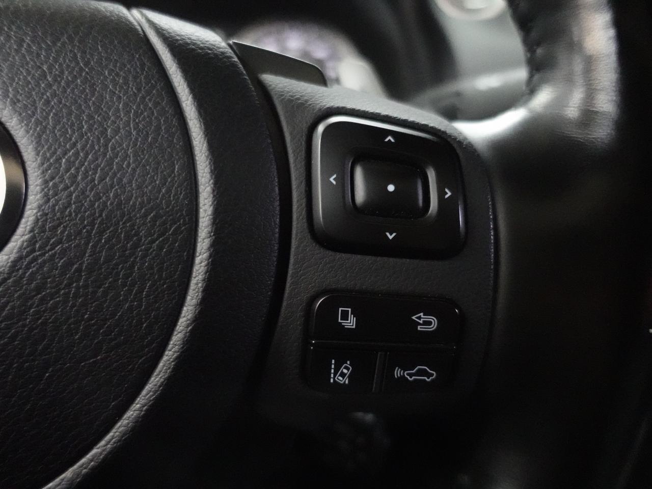 2021 Lexus IS 300 AWD | Leather | Sunroof | BlindSpot | CarPlay