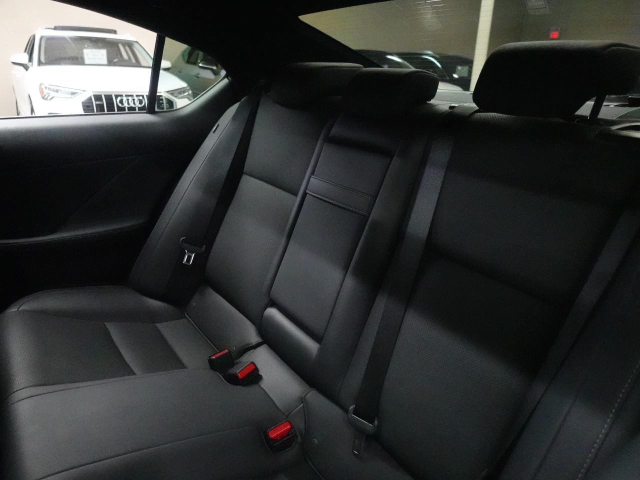 2021 Lexus IS 300 AWD | Leather | Sunroof | BlindSpot | CarPlay Photo