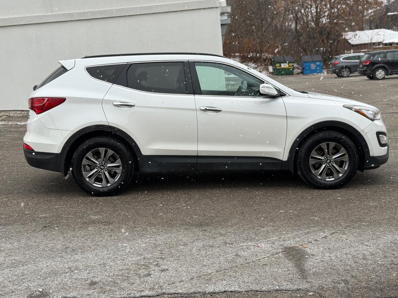 2015 Hyundai Santa Fe Sport Luxury - Photo #4