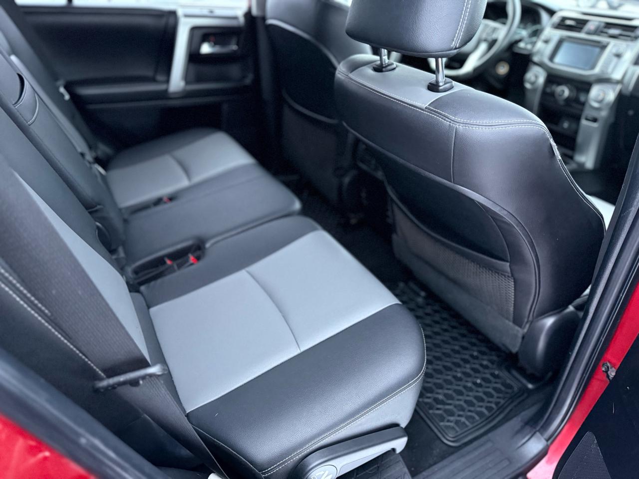 2015 Toyota 4Runner SR5 Photo