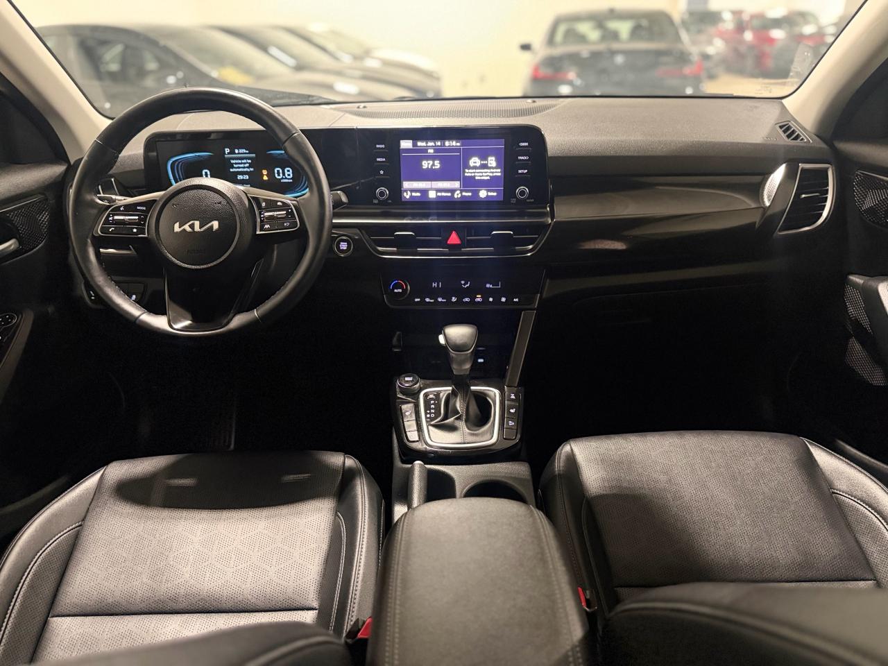 2025 Kia Seltos EX Photo