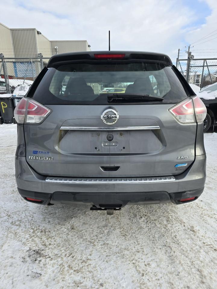 2014 Nissan Rogue S - Photo #5