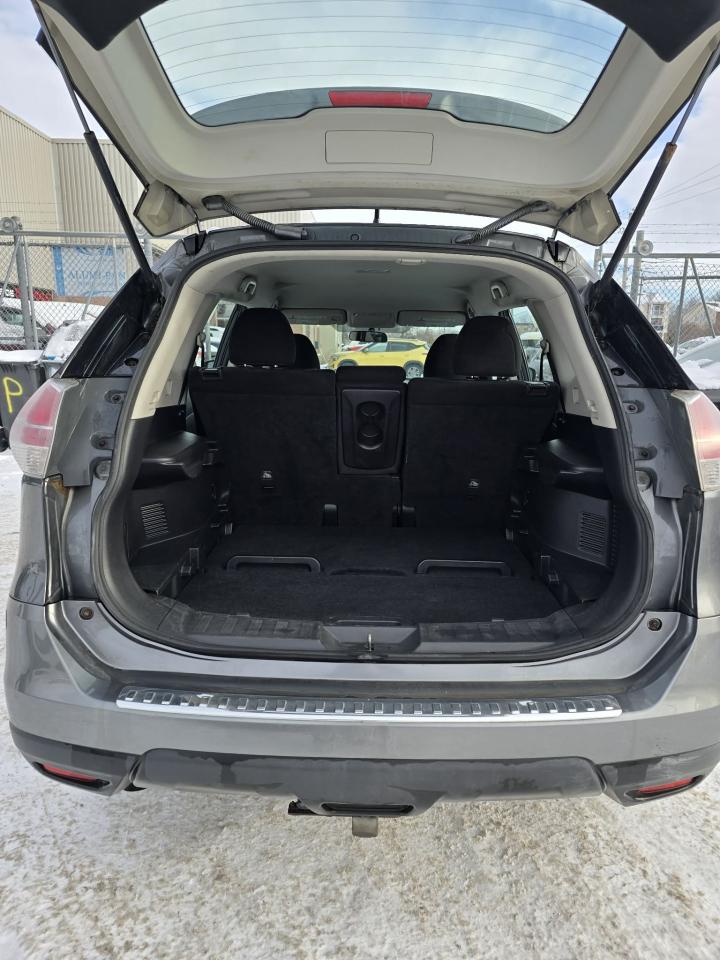 2014 Nissan Rogue S - Photo #9