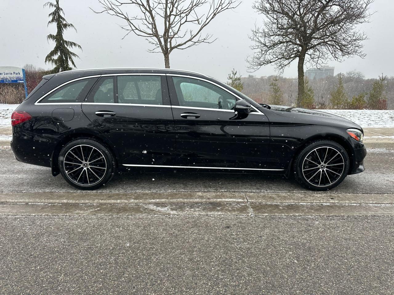 2020 Mercedes-Benz C-Class WAGON / NO ACCIDENTS / SPORT PACKAGE / LOADED Photo4