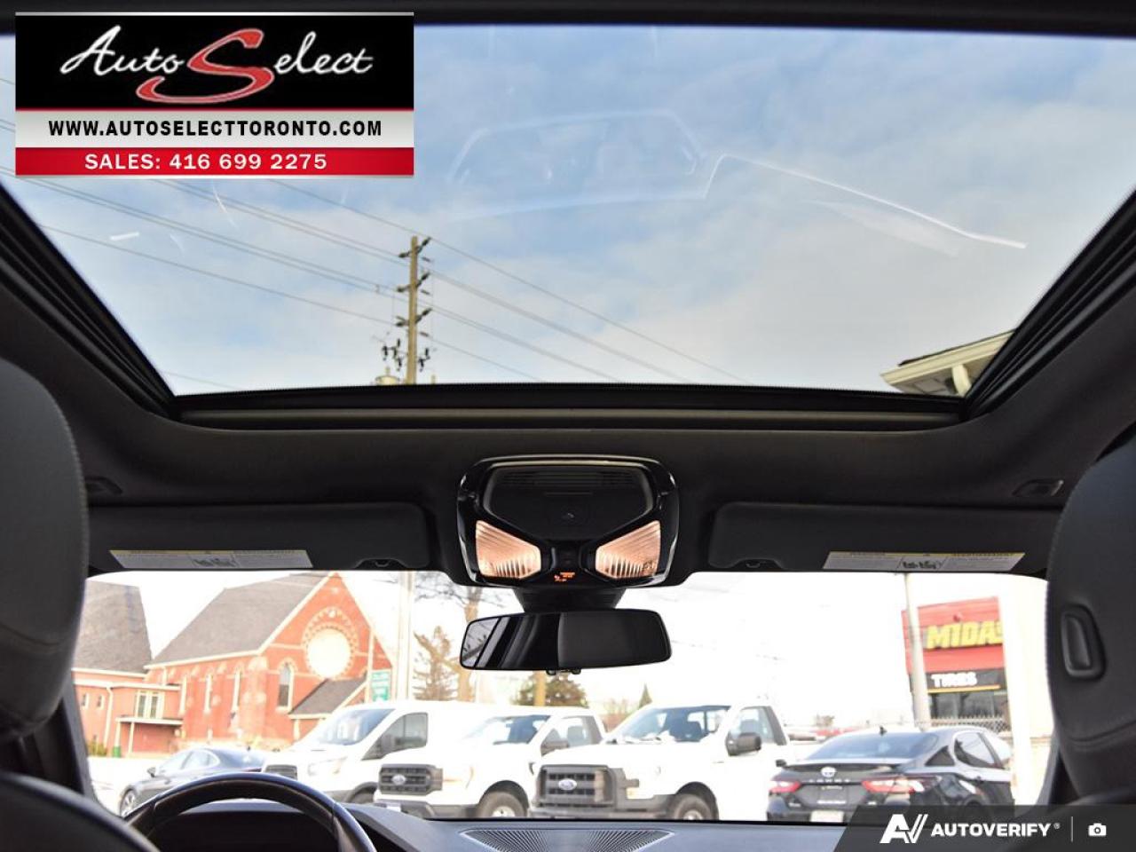 2020 BMW 330i xDrive AWD - Apple Carplay - Android Auto - Sport Pkg Photo