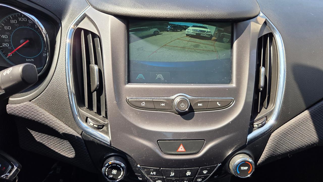 2018 Chevrolet Cruze LT - Photo #14