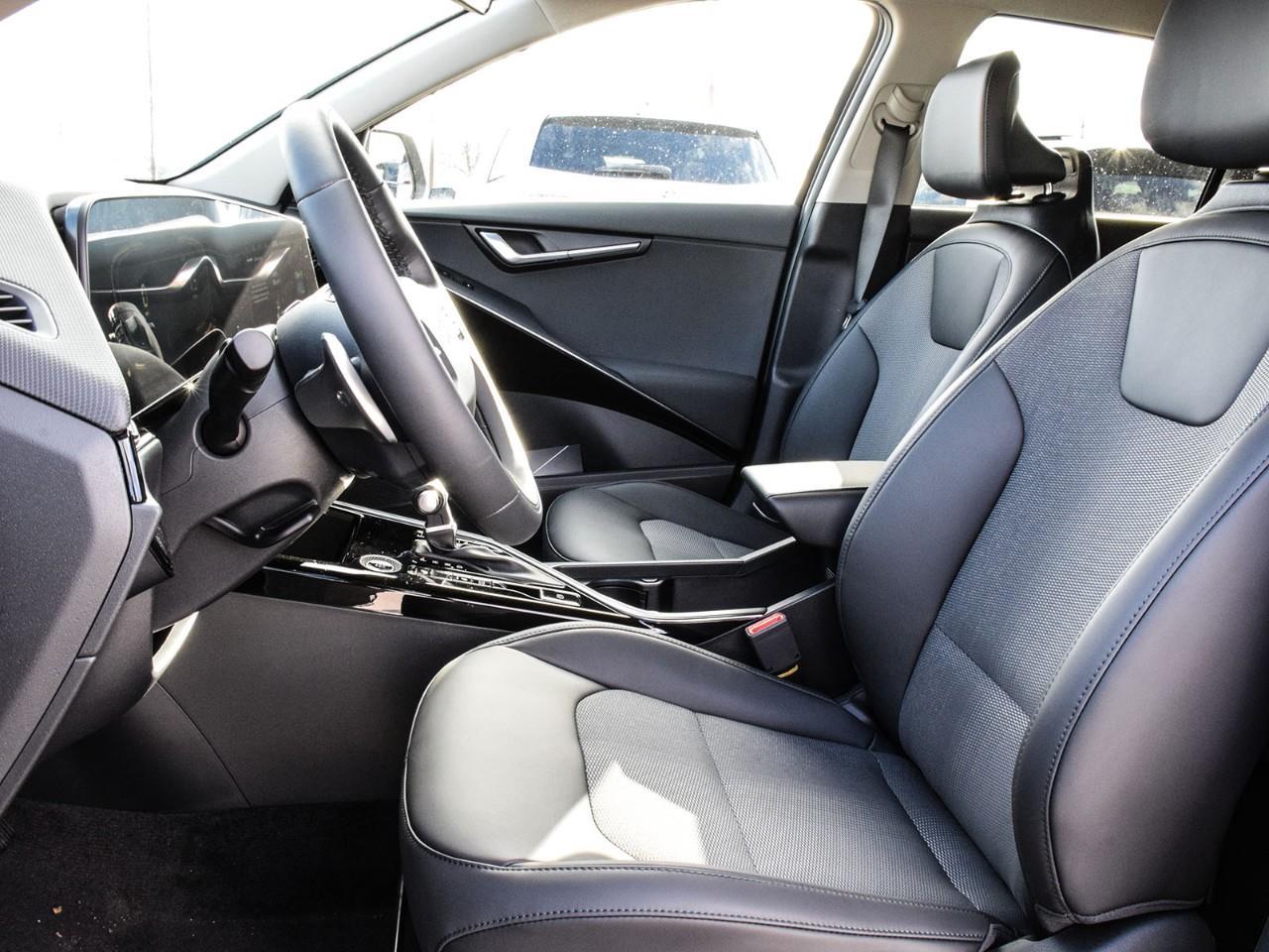 2026 Kia NIRO EX Photo