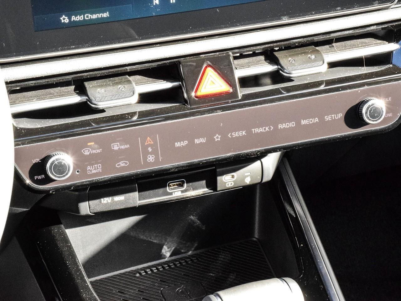 2026 Kia NIRO EX Photo