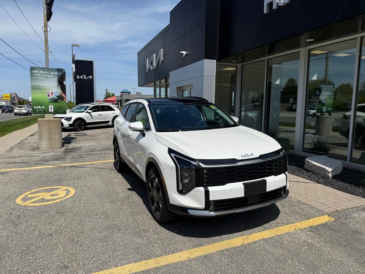 2026 Kia Sportage EX Premium AWD w/Black Interior Photo