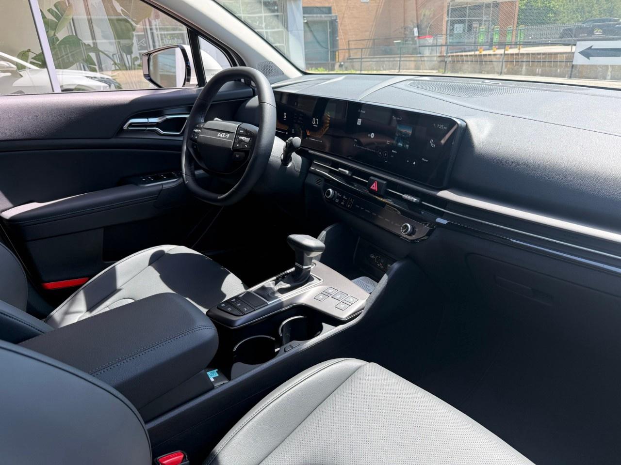 2026 Kia Sportage EX Premium AWD w/Black Interior Photo
