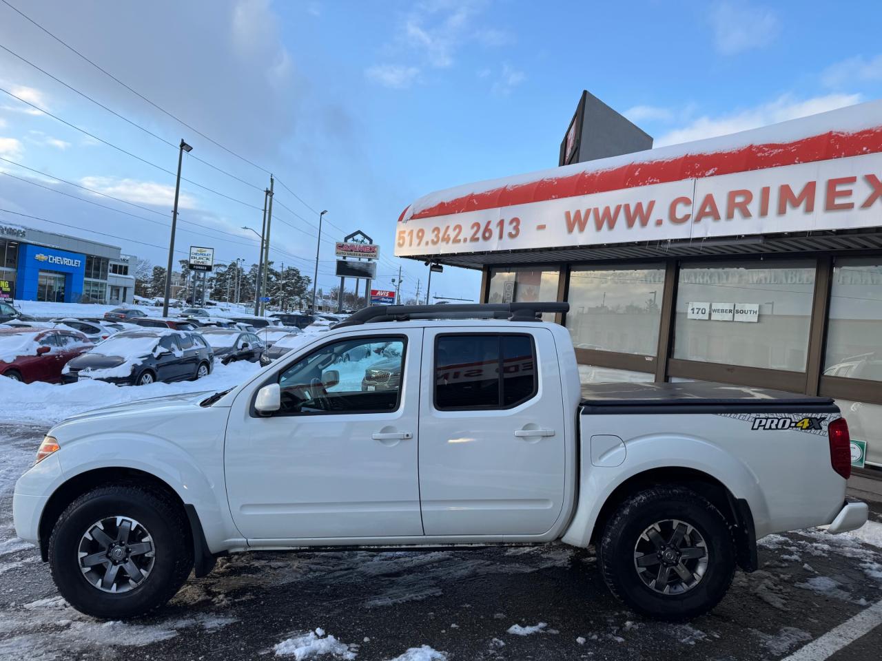 2015 Nissan Frontier One Owner | Accident Free | 4x4 PRO-4X | LOADED Photo