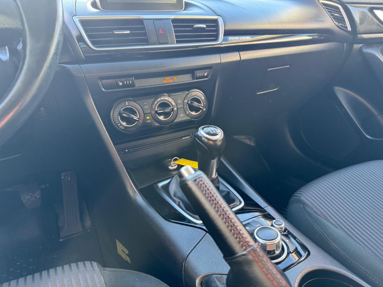 2015 Mazda MAZDA3 GS Manual | Heated Seats | Backup Camera Photo