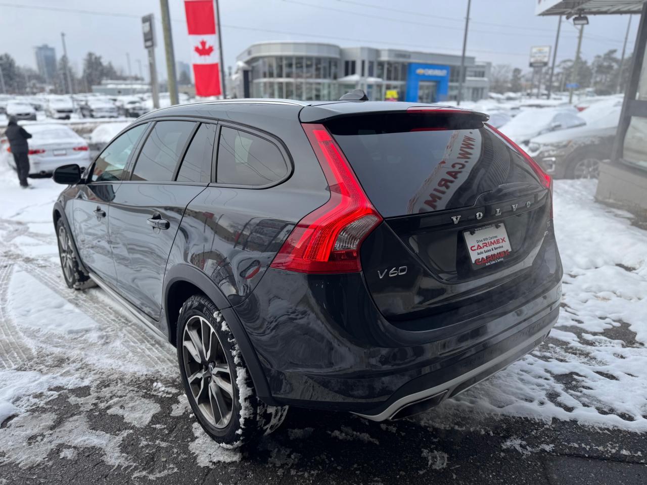2018 Volvo V60 Cross Country T5 Premier One Owner | Navi | BLIS | Leather | Sunroof Photo