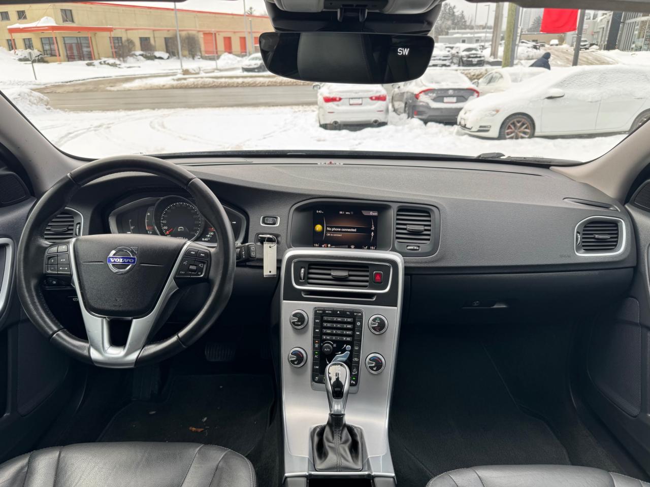 2018 Volvo V60 Cross Country T5 Premier One Owner | Navi | BLIS | Leather | Sunroof Photo