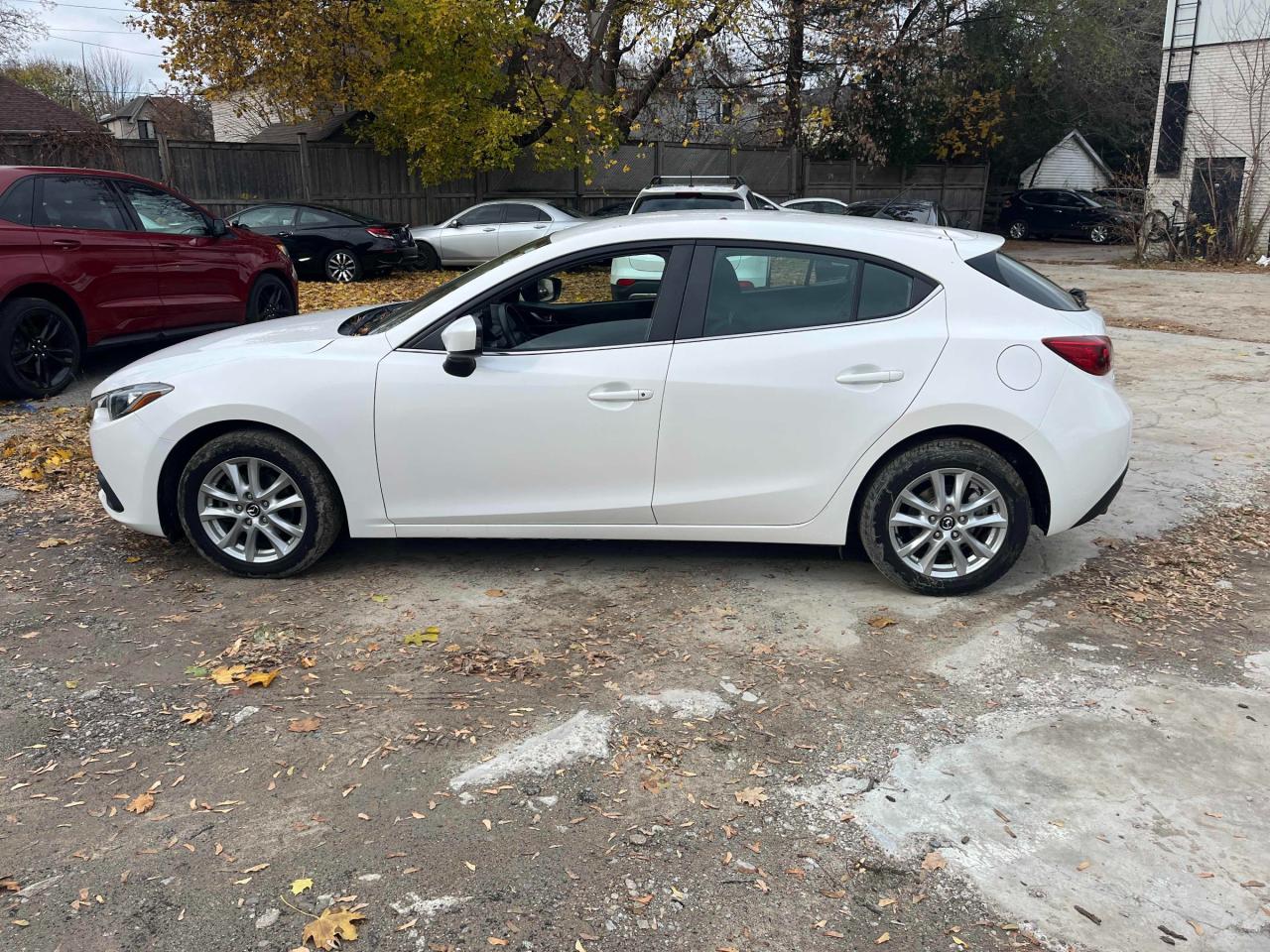 2015 Mazda MAZDA3 GS Accident Free | Backup Camera | Bluetooth Photo