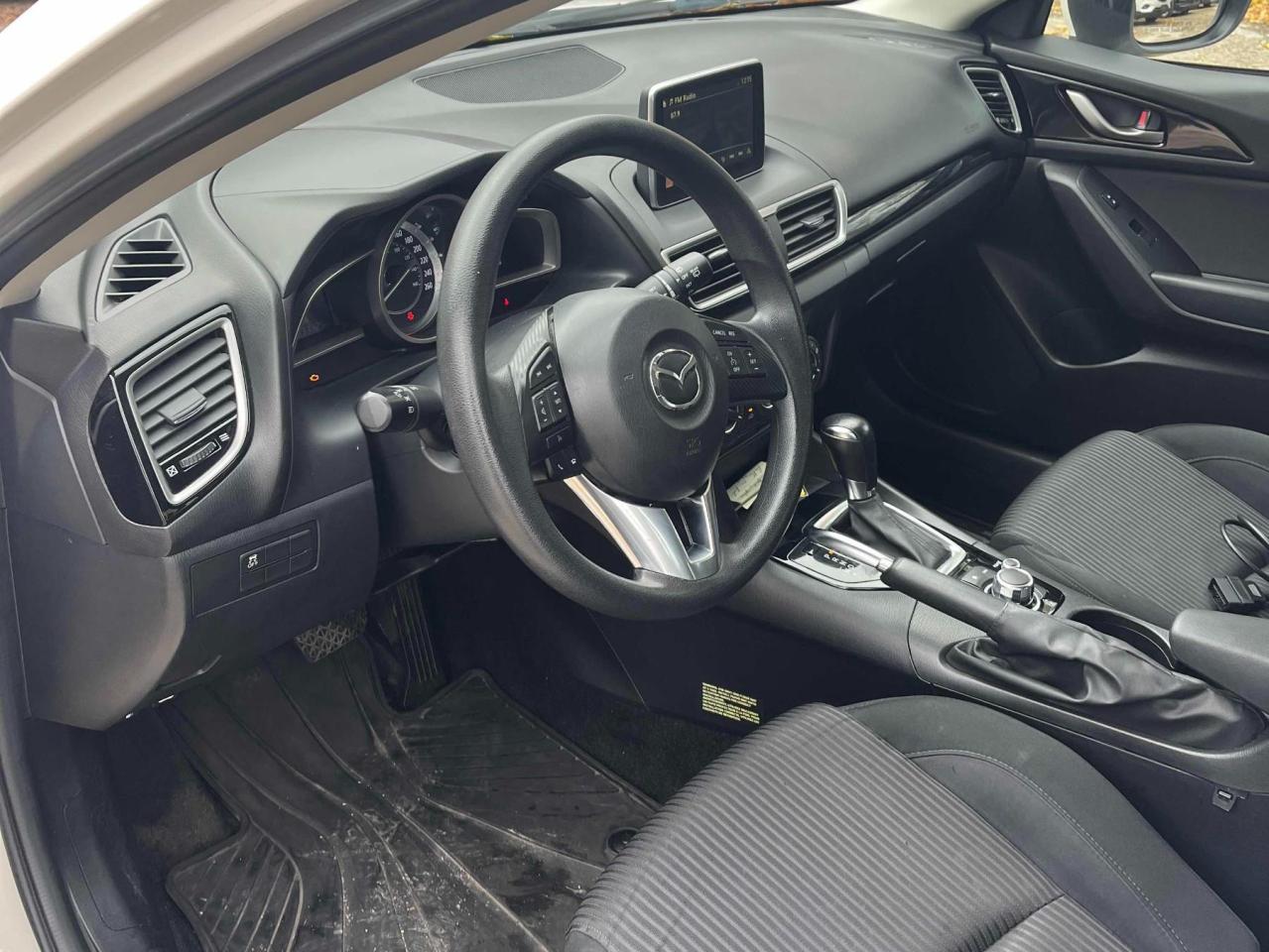 2015 Mazda MAZDA3 GS Accident Free | Backup Camera | Bluetooth Photo