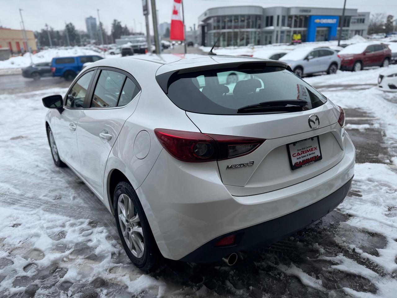 2015 Mazda MAZDA3 GS Accident Free | Backup Camera | Bluetooth Photo2