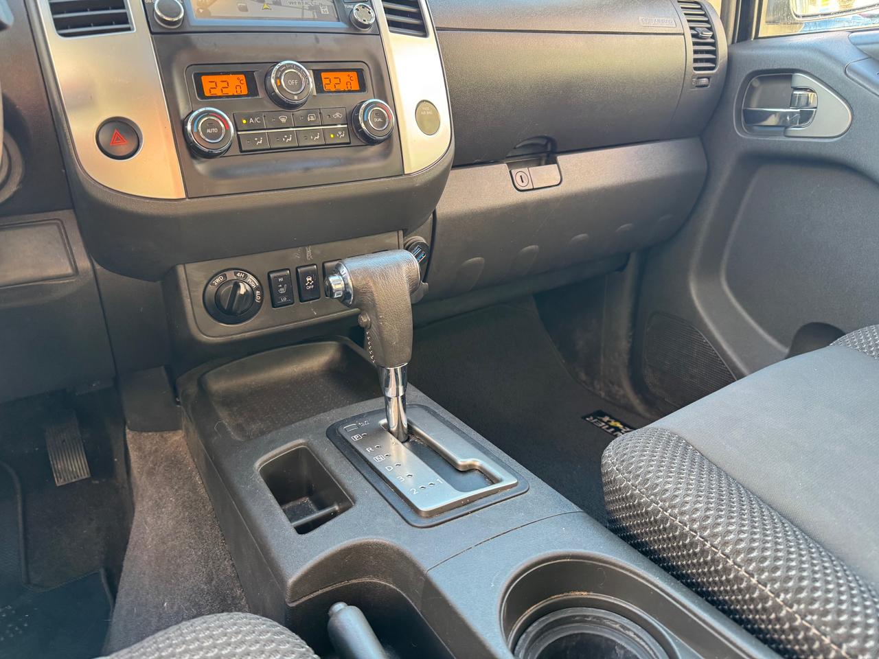 2018 Nissan Frontier PRO-4X 4x4 | Bluetooth | Backup Camera Photo