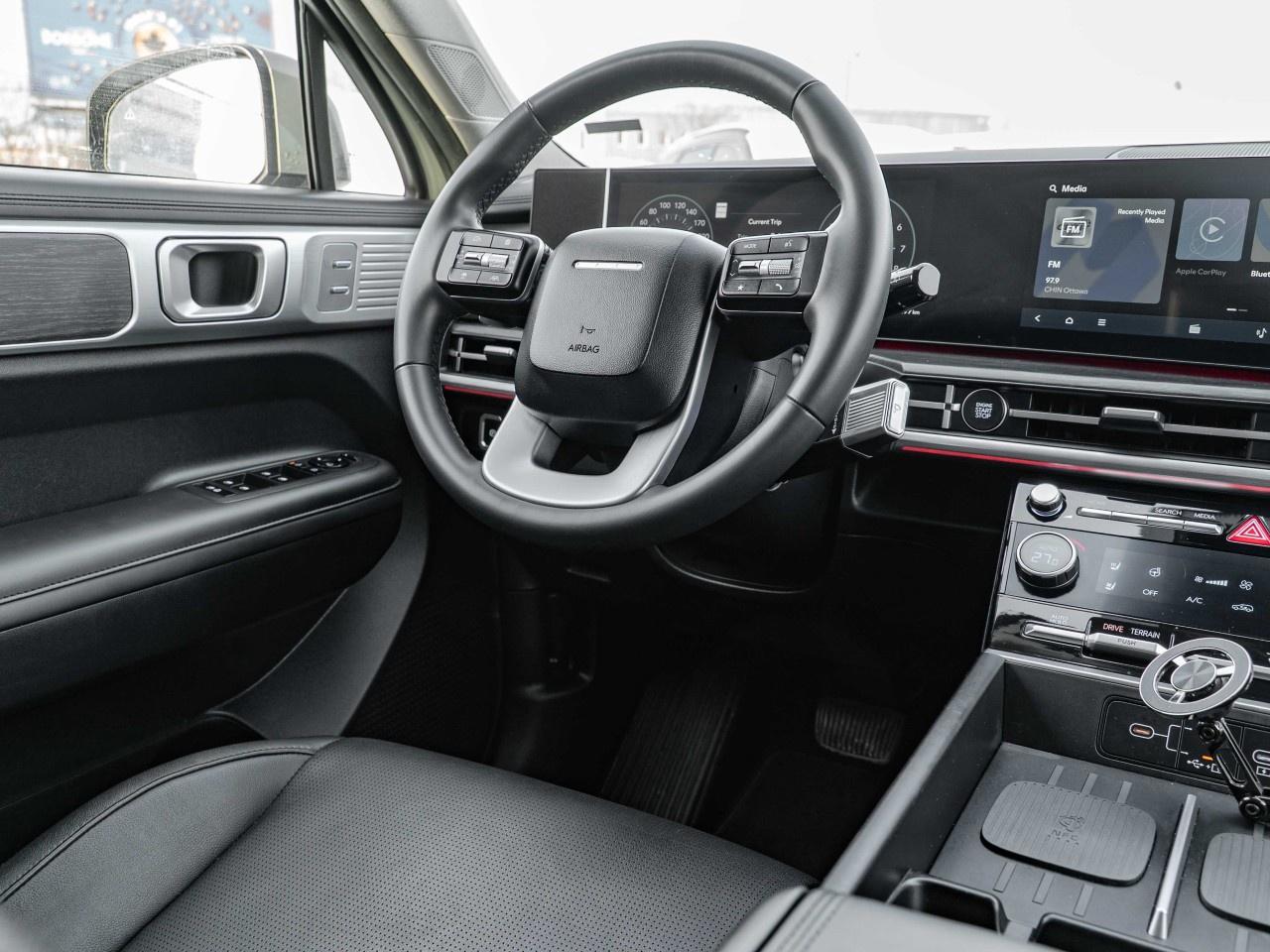 2024 Hyundai Santa Fe LUXURY AWD Photo