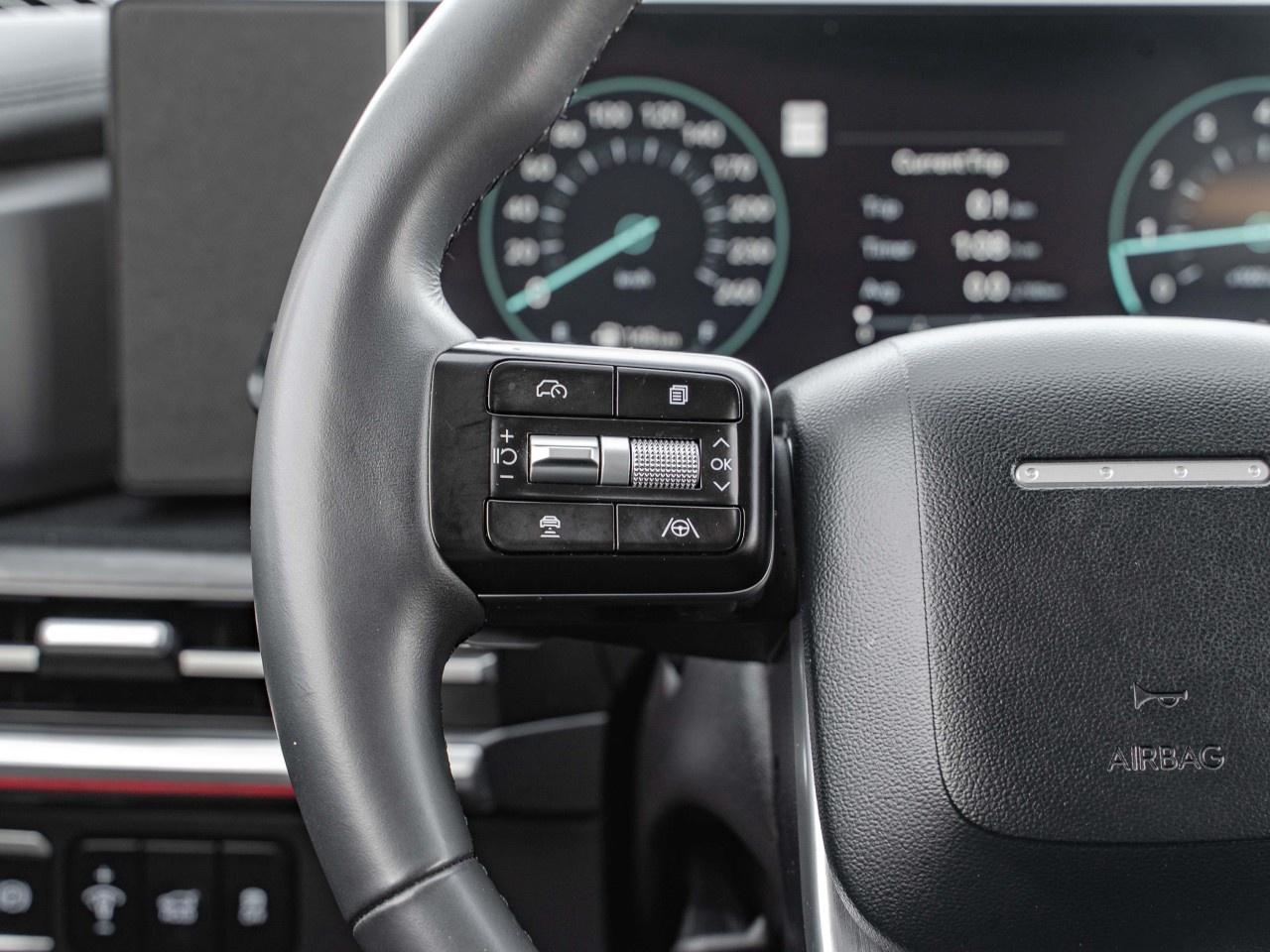 2024 Hyundai Santa Fe LUXURY AWD Photo