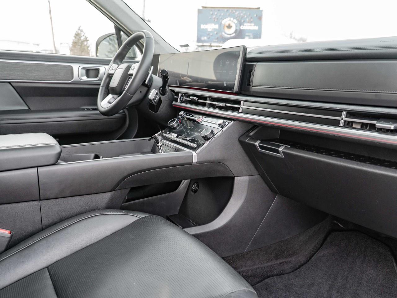 2024 Hyundai Santa Fe LUXURY AWD Photo