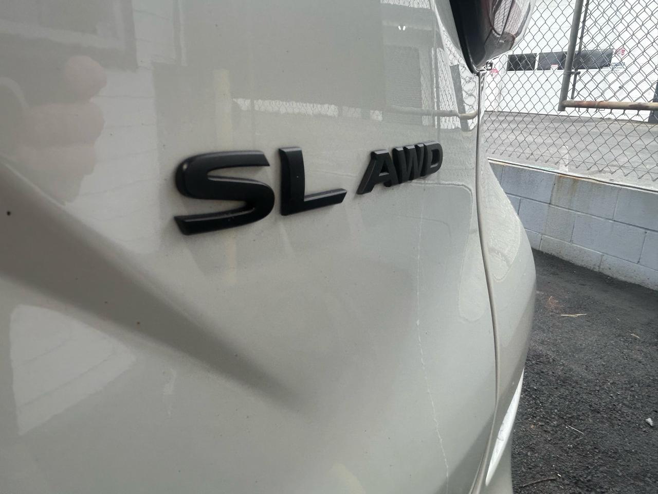 2024 Nissan Murano SL - Photo #16