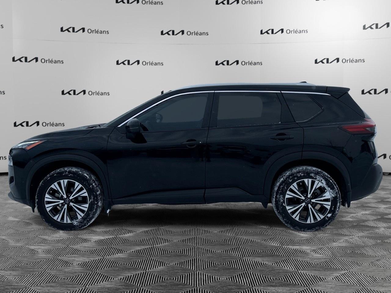 2023 Nissan Rogue AWD SV Moonroof Photo