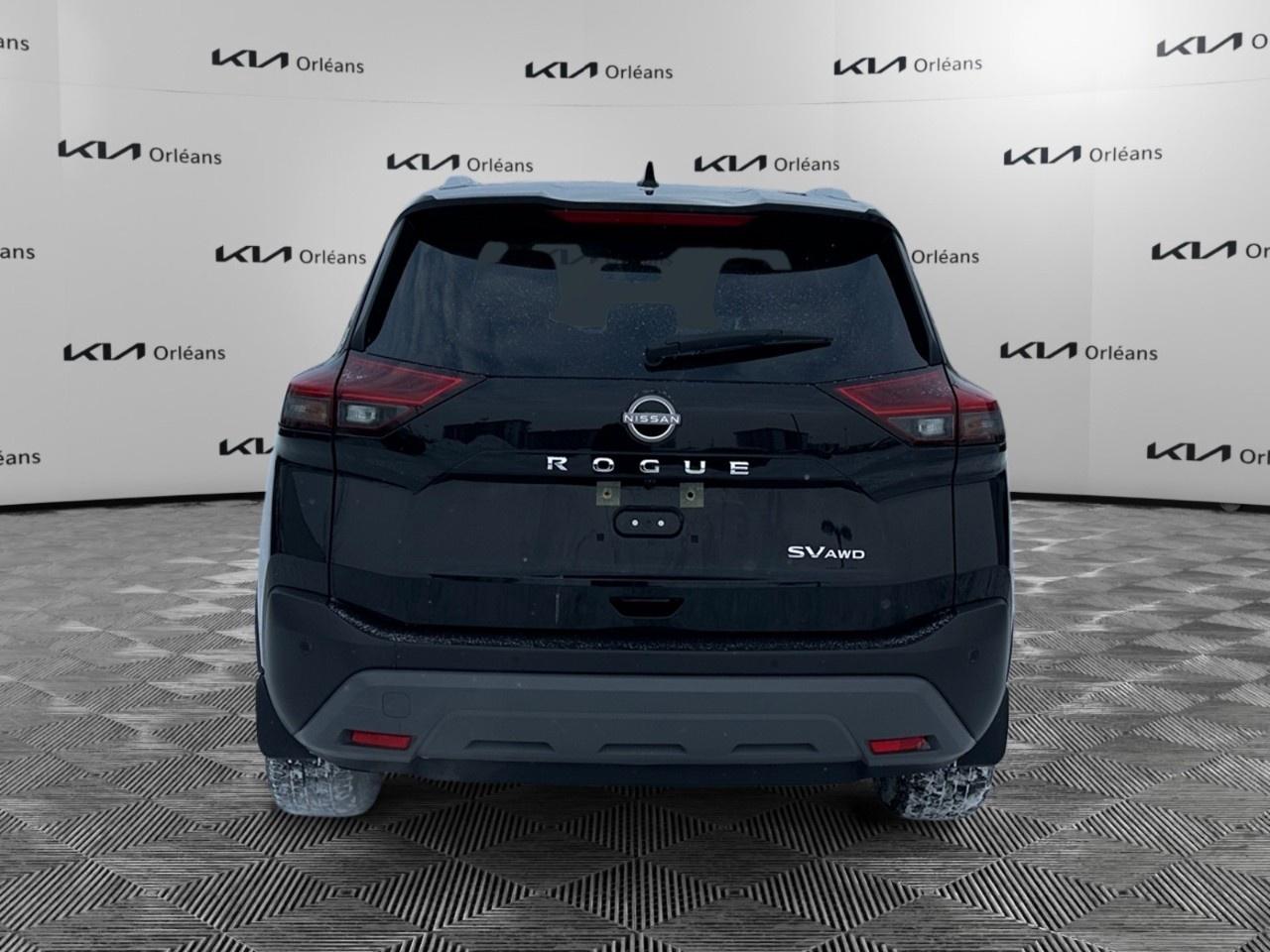 2023 Nissan Rogue AWD SV Moonroof Photo