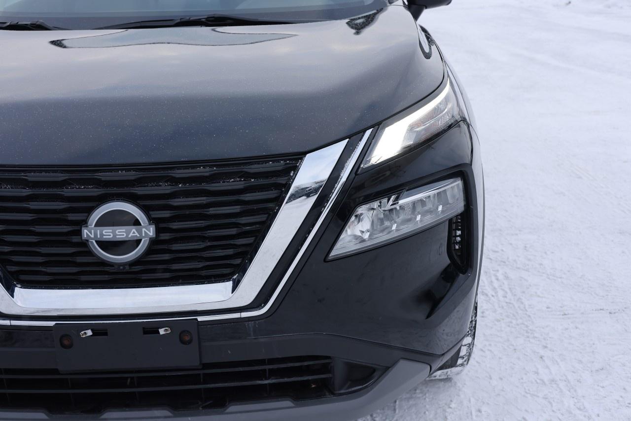 2023 Nissan Rogue AWD SV Moonroof Photo