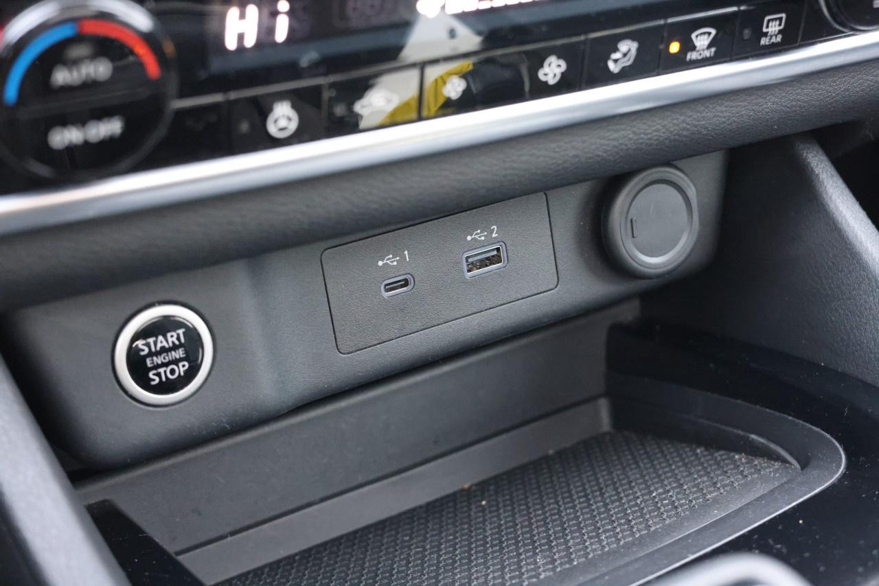 2023 Nissan Rogue AWD SV Moonroof Photo