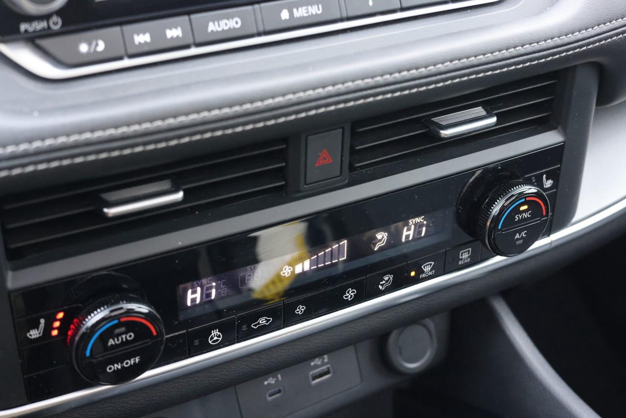 2023 Nissan Rogue AWD SV Moonroof Photo