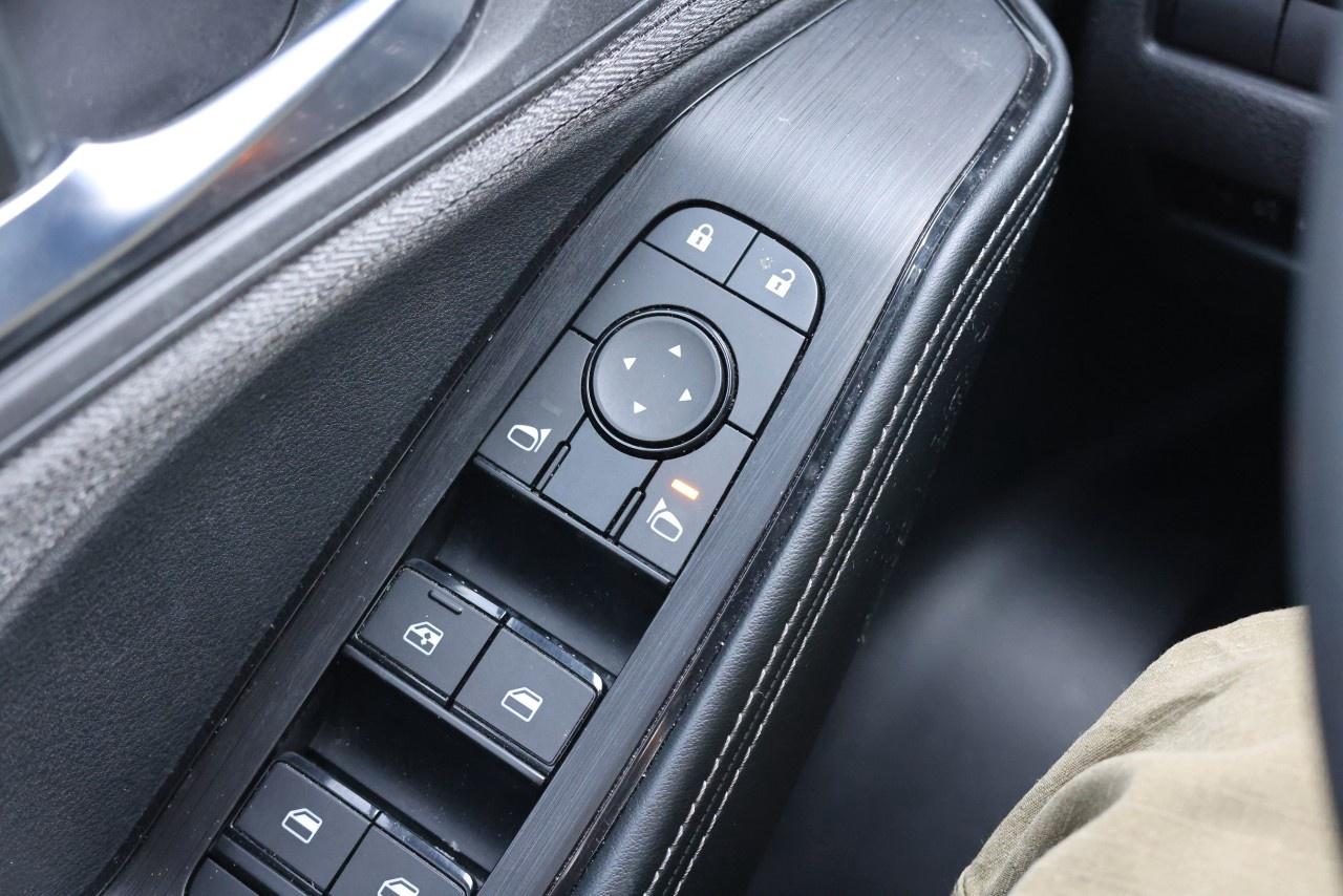 2023 Nissan Rogue AWD SV Moonroof Photo