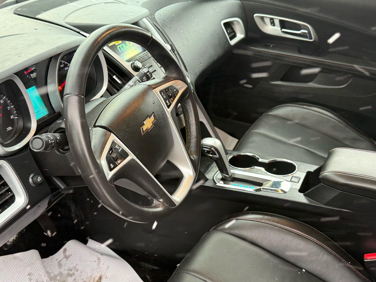 2015 Chevrolet Equinox LT Photo4