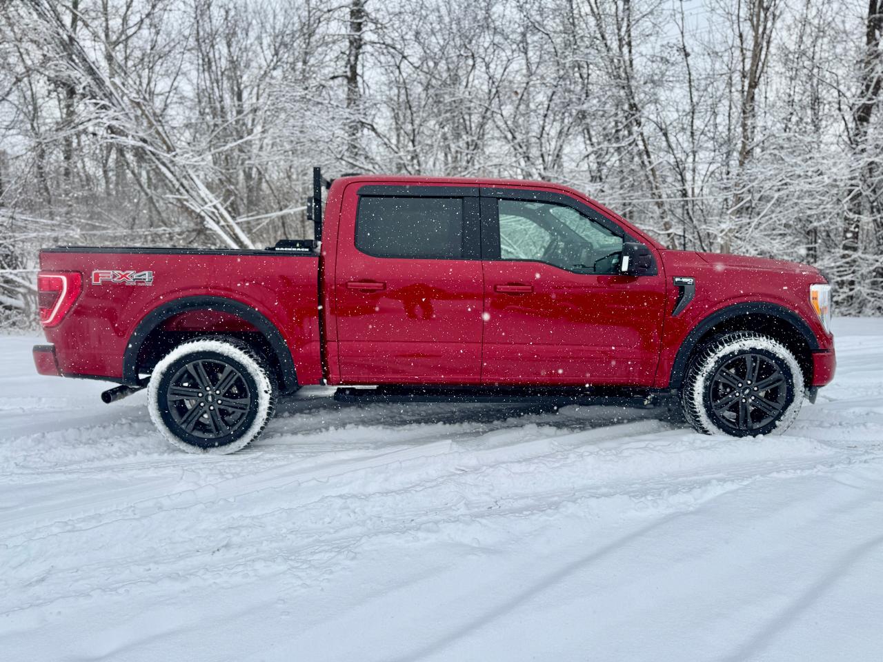 2021 Ford F-150 XLT FX4 4WD Crew One Owner | Low Kms | Clean Truck Photo4