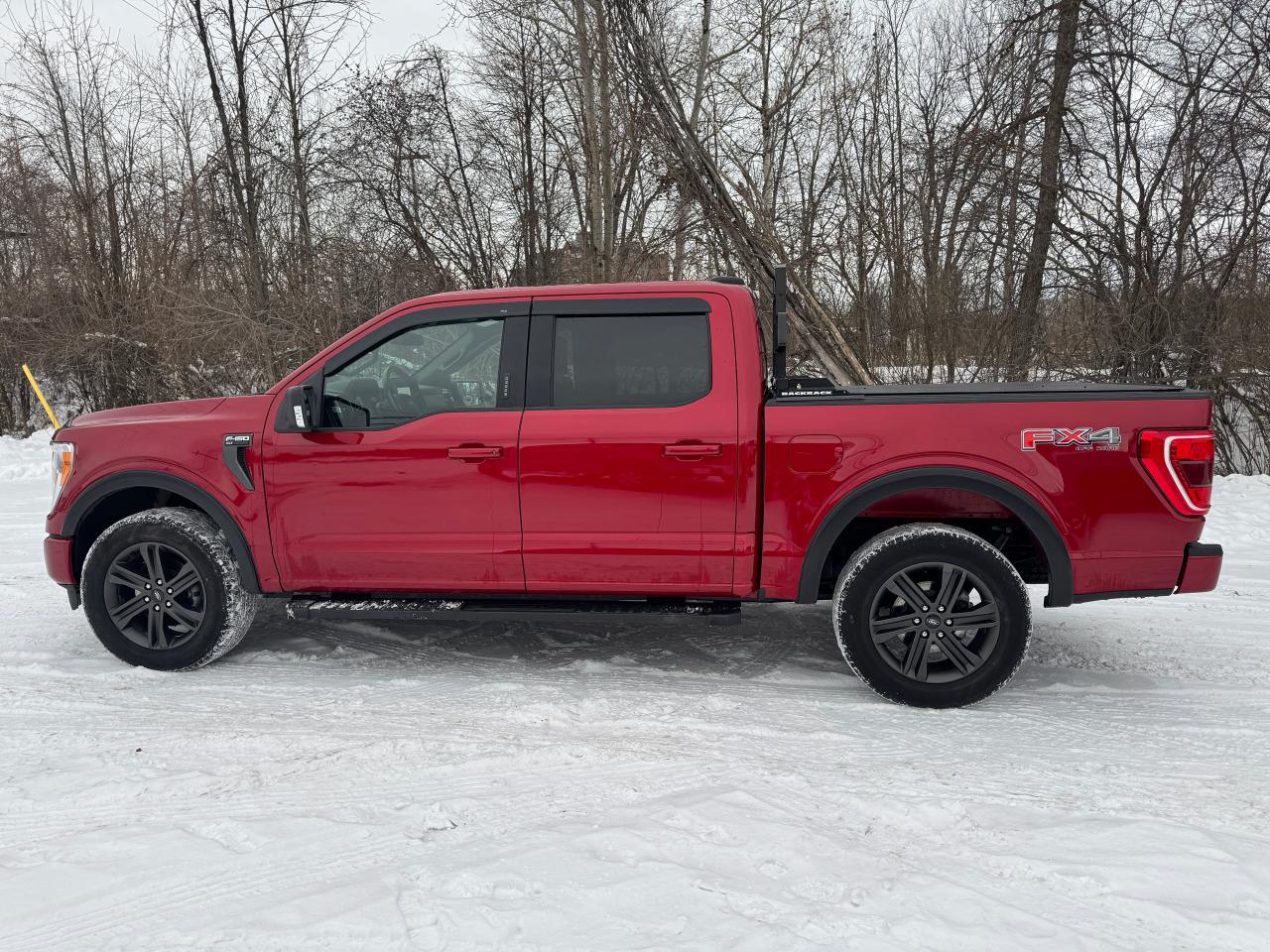 2021 Ford F-150 XLT FX4 4WD Crew One Owner | Low Kms | Clean Truck Photo